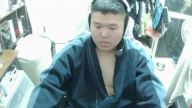 Snapshot of chuck00095 chatting on 15, 2, 2026 chuck00095 online show from 15, 2, 2026