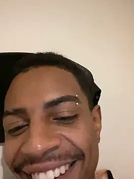 Snapshot of Guzdick chatting on 12, 6, 2026 Guzdick online show from 12, 6, 2026
