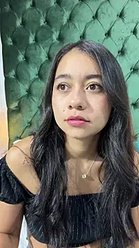 Snapshot of Lily_June chatting on 24, 5, 2026 Lily June online show from 24, 5, 2026