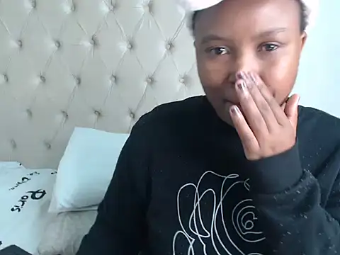 Lolly Ramochele online show from 14, 12, 2025