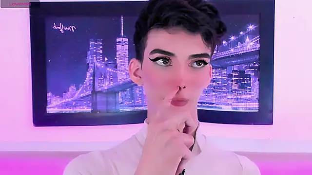 Baby FenixTS online show from 18, 10, 2025