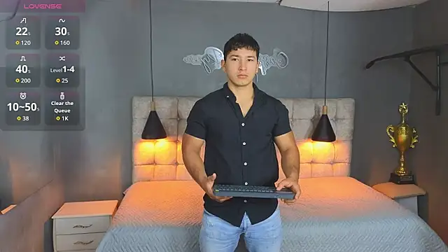 Horny nick18 online show from 24, 9, 2025