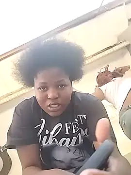 SweetHoney21  online show from 23, 10, 2025