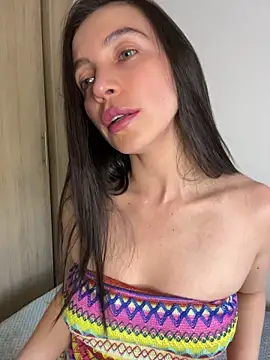 Snapshot of karinasantos_ chatting on 4, 5, 2026 karinasantos online show from 4, 5, 2026