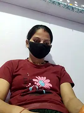 poojam93 online show from 31, 10, 2025