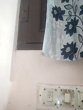 poojam93 online show from 28, 2, 2026