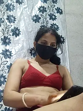 Snapshot of poojam93 chatting on 25, 5, 2026 poojam93 online show from 25, 5, 2026