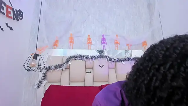 Snapshot of Johan_gz_ chatting on 14, 10, 2025 Johan gz online show from 14, 10, 2025