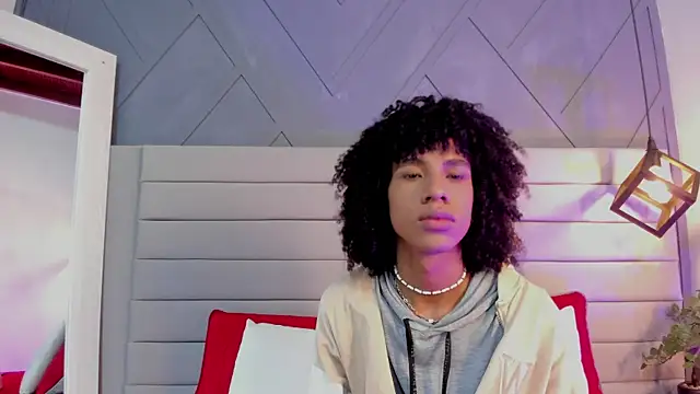 Snapshot of Johan_gz_ chatting on 15, 11, 2025 Johan gz online show from 15, 11, 2025