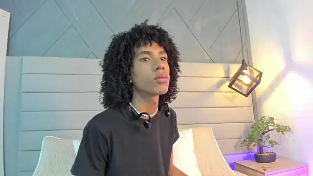 Snapshot of Johan_gz_ chatting on 29, 11, 2025 Johan gz online show from 29, 11, 2025