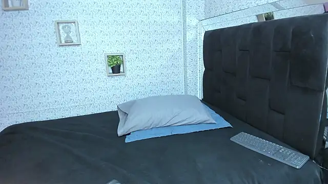 lisa logan online show from 13, 2, 2026