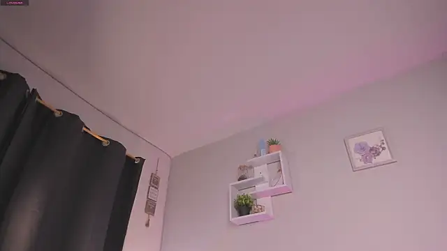 caro sanchezz online show from 9, 3, 2026