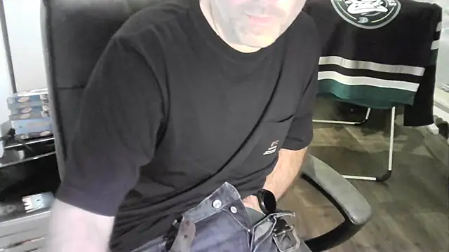 Chrisprngr online show from 12, 10, 2025