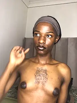 Trans fairy online show from 12, 10, 2025