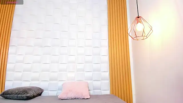 AriaBelle online show from 11, 9, 2025