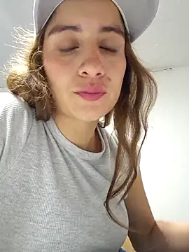 aytanna torrez online show from 27, 10, 2025