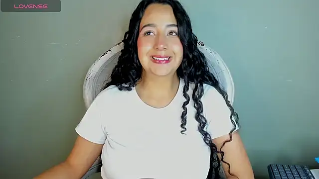 BellaSwwan online show from 16, 10, 2025