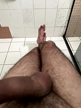 XUCRUTES42 online show from 26, 11, 2025