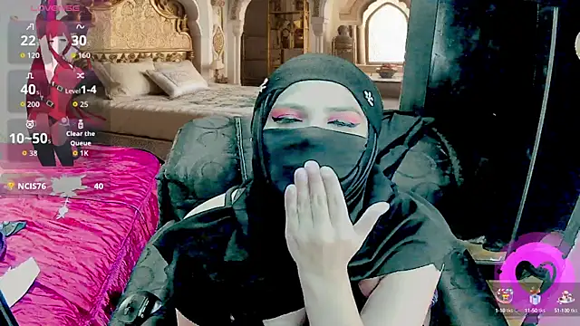 SultanaLayla online show from 14, 10, 2025