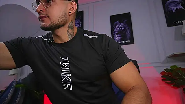 Snapshot of Marco_Vega chatting on 11, 7, 2026 Marco Vega online show from 11, 7, 2026