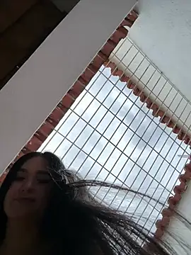 Snapshot of alejandrodolls chatting on 5, 6, 2026 alejandrodolls online show from 5, 6, 2026