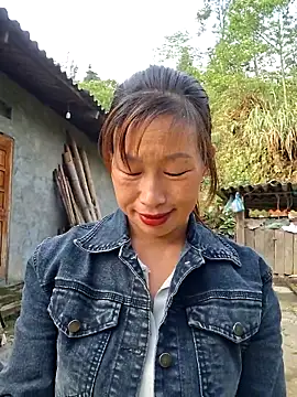Snapshot of ngocngoc_cute chatting on 5, 5, 2026 ngocngoc cute online show from 5, 5, 2026