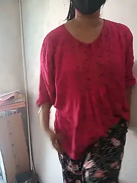 Snapshot of soni_yhakur chatting on 20, 5, 2026 soni yhakur online show from 20, 5, 2026