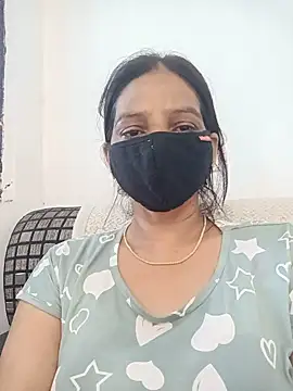 Snapshot of soni_yhakur chatting on 6, 6, 2026 soni yhakur online show from 6, 6, 2026