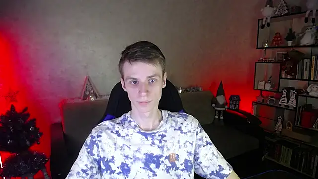 yes cute boy  online show from 7, 1, 2026