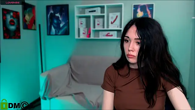 riley sanders online show from 16, 9, 2025