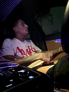 Snapshot of Cuban_4777 chatting on 26, 9, 2025 Cuban 4777 online show from 26, 9, 2025