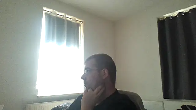 Snapshot of freak858 chatting on 10, 7, 2026 freak858 online show from 10, 7, 2026