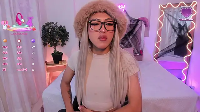 Shinedark tay1 online show from 17, 10, 2025