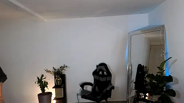 Snapshot of Wyatt_Rose chatting on 29, 9, 2025 Wyatt Rose online show from 29, 9, 2025