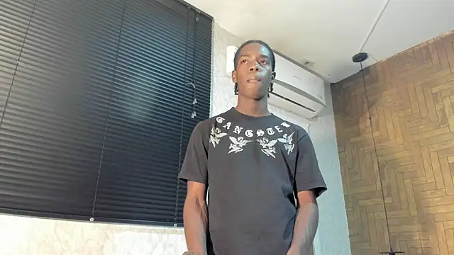 Snapshot of Cam_Brown chatting on 12, 9, 2025 Cam Brown online show from 12, 9, 2025