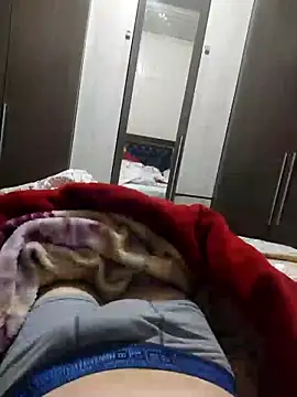 Gustavo198045 online show from 22, 10, 2025