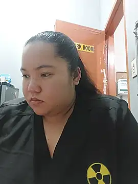 Snapshot of LianaCruzado chatting on 10, 7, 2026 LianaCruzado online show from 10, 7, 2026
