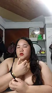 Snapshot of LianaCruzado chatting on 2, 8, 2026 LianaCruzado online show from 2, 8, 2026