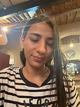 -juicy  online show from 18, 11, 2025