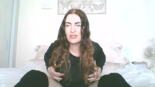 Snapshot of EllaKent chatting on 11, 5, 2026 EllaKent online show from 11, 5, 2026