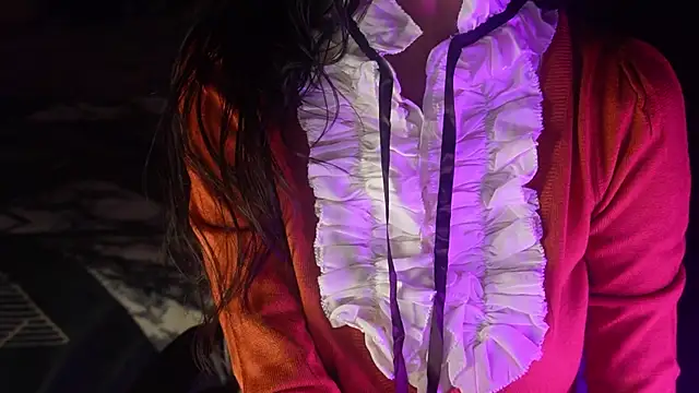 NidhiChandra online show from 4, 11, 2025