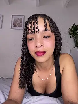 Snapshot of Yasmin777_ chatting on 30, 5, 2026 Yasmin777 online show from 30, 5, 2026