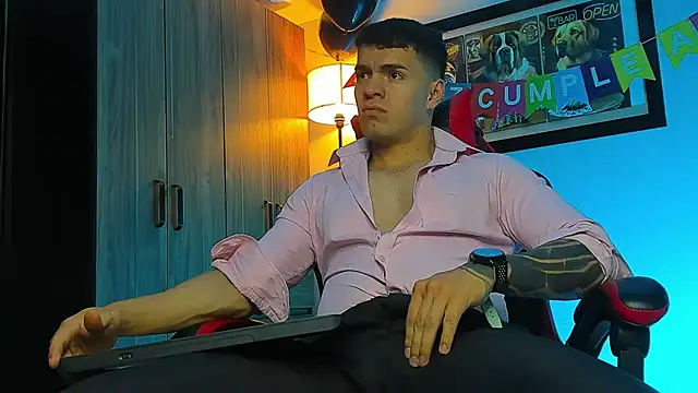 ALPHA DOMINUS  online show from 24, 11, 2025