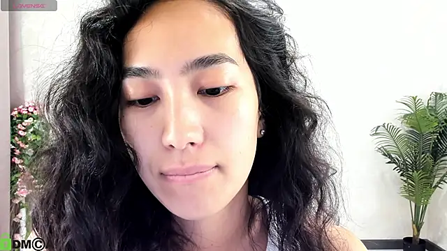 FlirtyAura online show from 9, 10, 2025