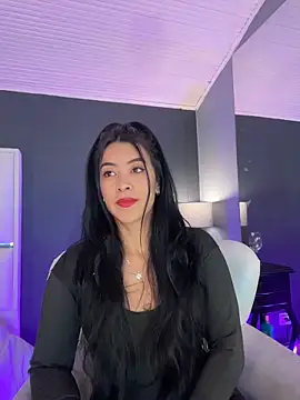 BellaFernandez   online show from 27, 11, 2025