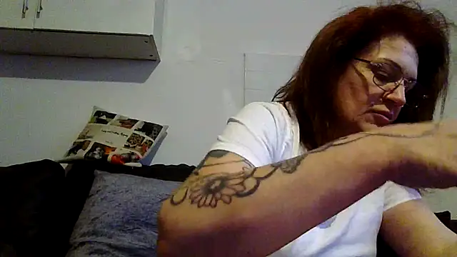 RubyyRosee online show from 18, 4, 2026