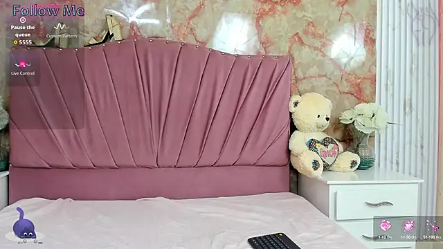 Snapshot of KatySweetas chatting on 13, 9, 2025 KatySweetas online show from 13, 9, 2025