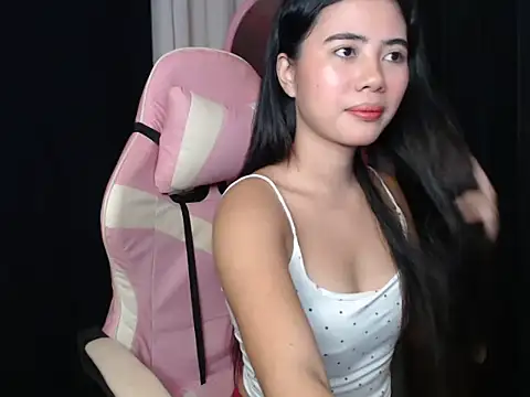 Snapshot of pinay_sharmelyn chatting on 1, 8, 2026 pinay sharmelyn online show from 1, 8, 2026