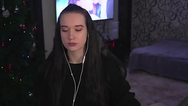 Snapshot of lis_silver chatting on 20, 12, 2025 lis silver online show from 20, 12, 2025