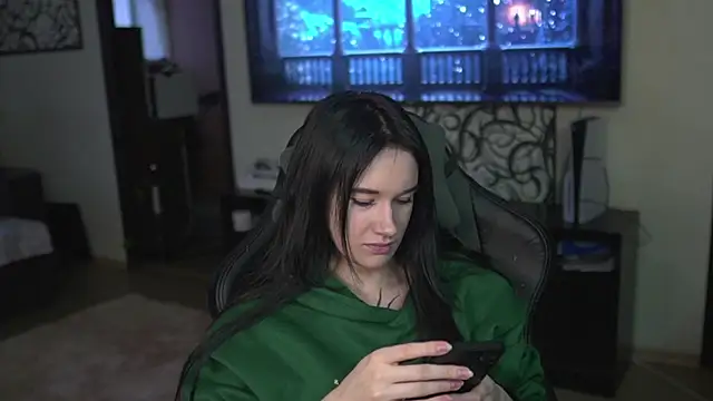 Snapshot of lis_silver chatting on 12, 1, 2026 lis silver online show from 12, 1, 2026